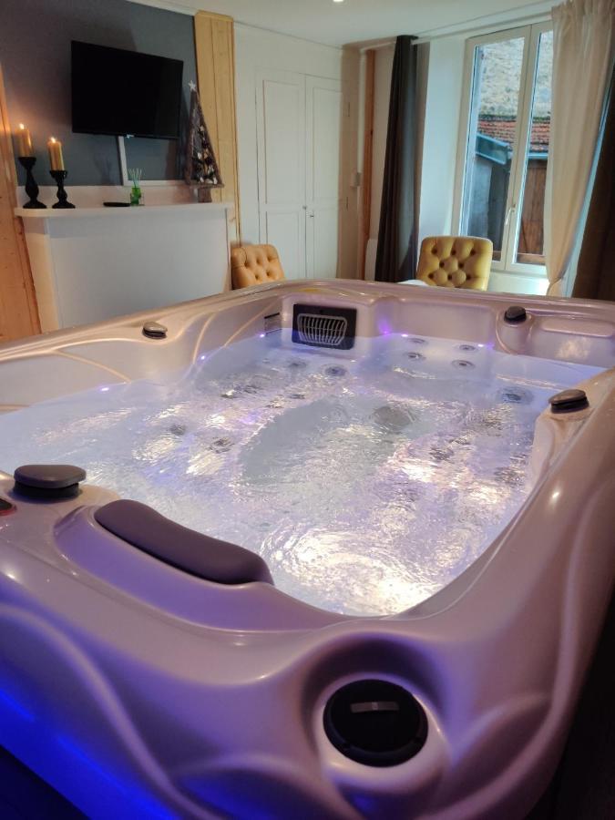 Suite Eden Avec Jacuzzi Prive Chaumont  Exterior photo