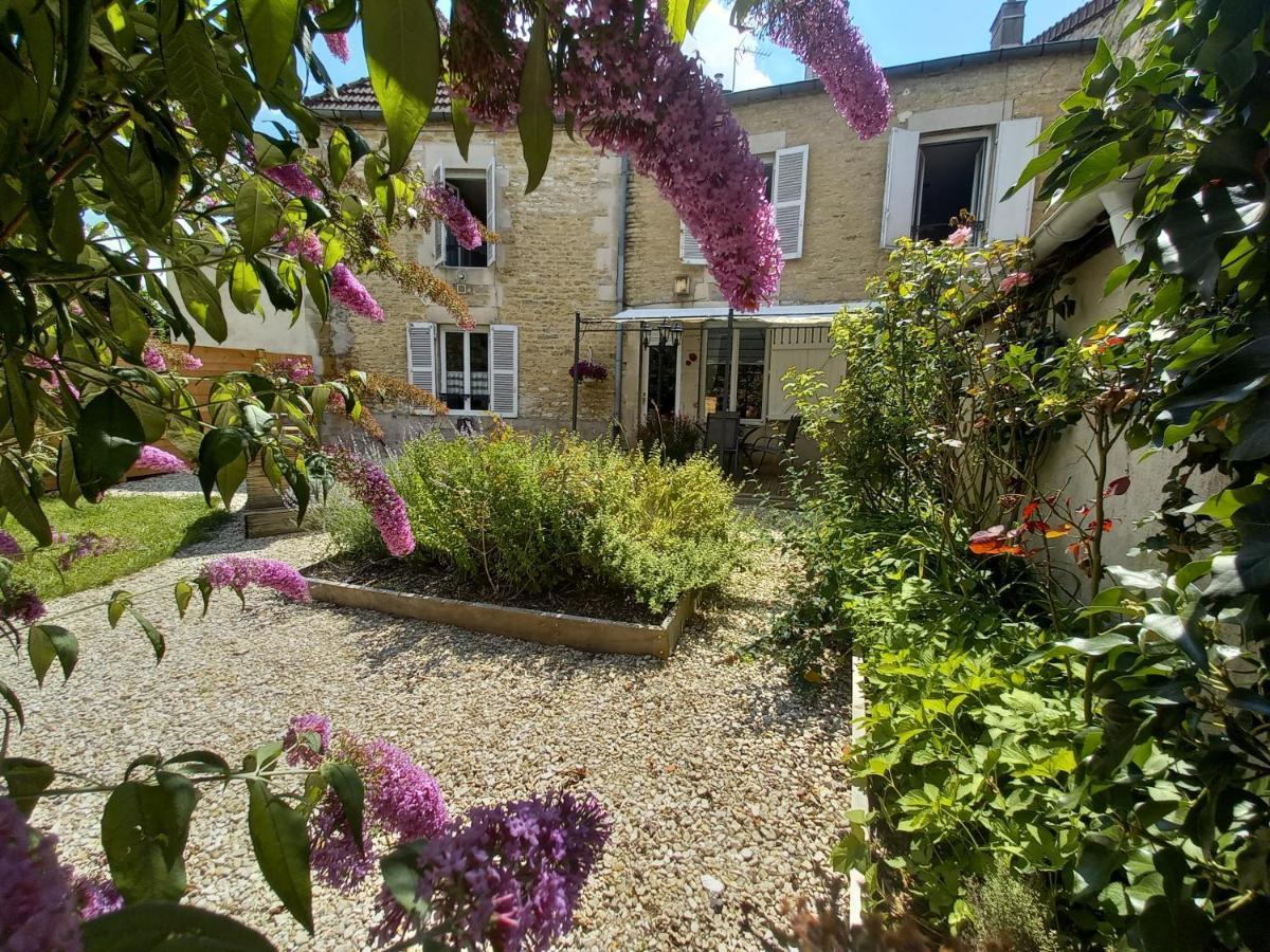 Suite Eden Avec Jacuzzi Prive Chaumont  Exterior photo